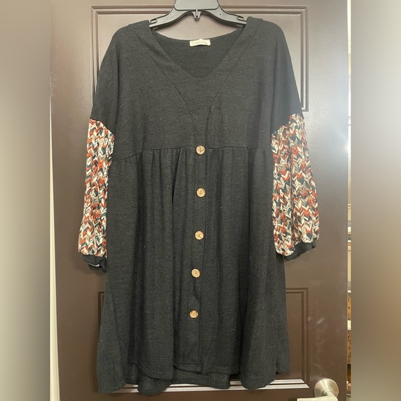 Beeson River Tunic Top from Chic Soul - Picture 1 of 3